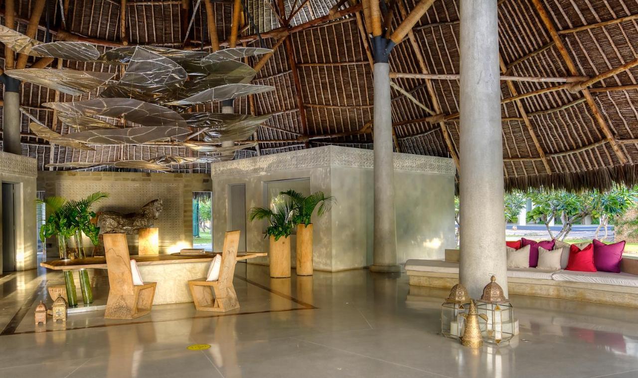 Billionaire Beach Front Apartments Malindi Esterno foto