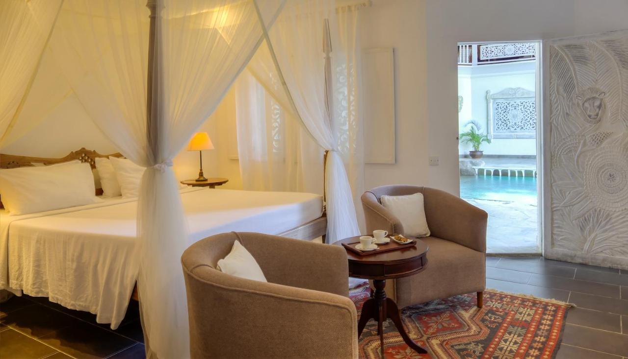 Billionaire Beach Front Apartments Malindi Esterno foto